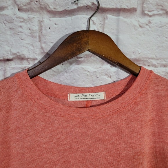 Free People We The Free Heathered Coral Raw Hem Basic Tee - Picture 6 of 11